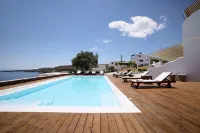 Kanala Studios - Uima-altaat