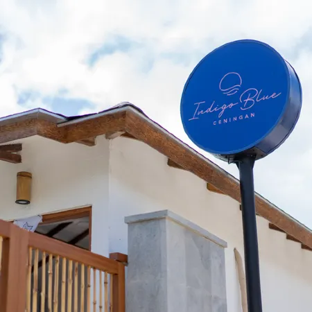 Indigo Blue Ceningan Отели рядом с достопримечательностью «Голубая лагуна»