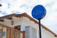 Indigo Blue Ceningan فنادق في 