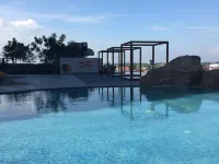Cozy Studio Grand Kamala Lagoon by Doubletree Hôtels à : South Bekasi