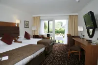 The Legacy Rose & Crown Hotel Hotels near Salisbury Library