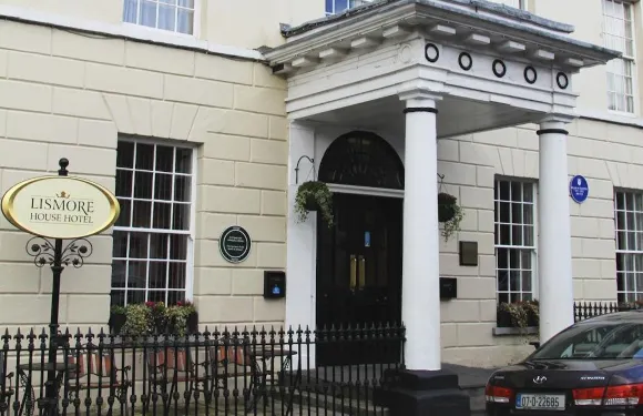 利斯莫爾酒店