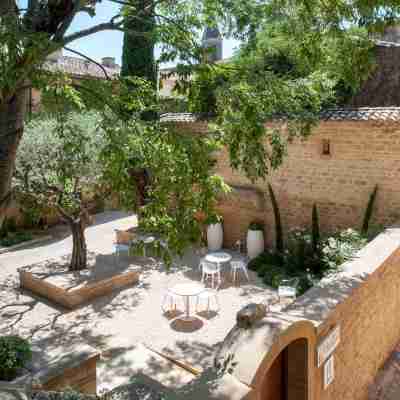 Le Vieux Castillon Hotel Exterior