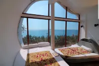 Makalele Dome Villas