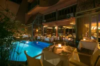 Le Caspien Boutique Hotel - Pools