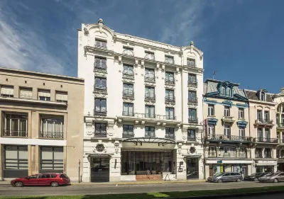 Mercure Lille Roubaix - Grand Hôtel Hotels near Parc Barbieux