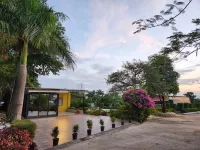 HillRock Resort & Villas, Karjat Hotels in Dhamote