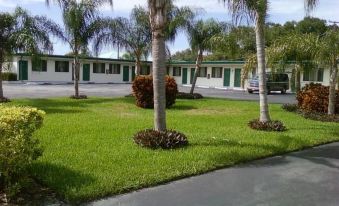 Economy Inn Okeechobee