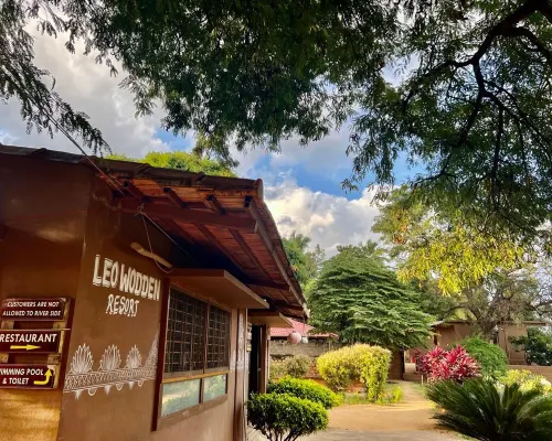 Leo Wooden Resort Ξενοδοχεία στην πόλη Koppal