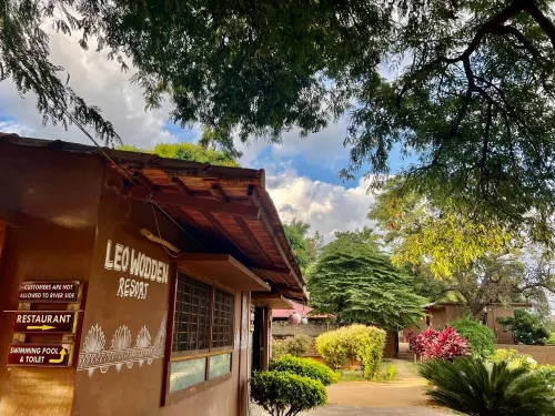 Leo Wooden Resort