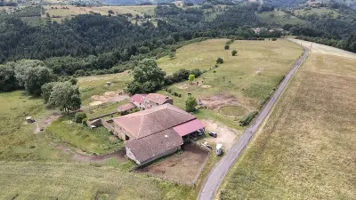 Domaine du Coq en Pat فنادق في Bertignat