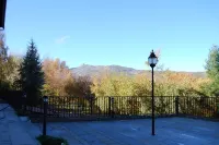 Camping Candelario Hotels in Baños de Montemayor