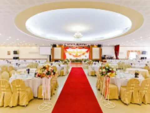 โรงแรมจำปาสัก แกรนด์ โรงแรมในปากเซ