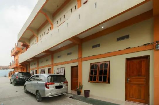 紅多茲酒店-近貝拉斯塔基庫布山 不拉士打宜酒店