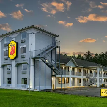 Super 8 by Wyndham Moss Point