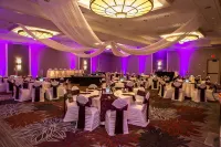 DoubleTree by Hilton Hotel Pittsburgh - Green Tree