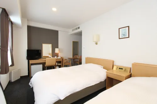 Smile Hotel Yonezawa - parkir