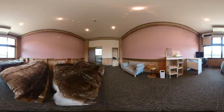 Hobby Complex Iitoko Отели рядом с достопримечательностью «Licca-chan Castle»