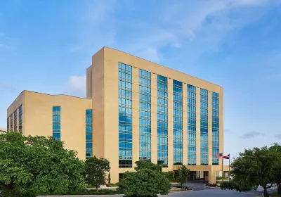 DoubleTree by Hilton San Antonio Airport Hotel a 