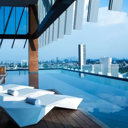 AC Hotel Guadalajara, Mexico Отели рядом с достопримечательностью «Арена «Бенито Хуарес» в Гвадалахаре»