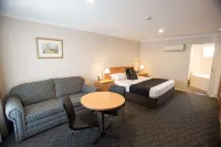 Best Western Plus All Settlers Motor Inn Hotels in Hillvue