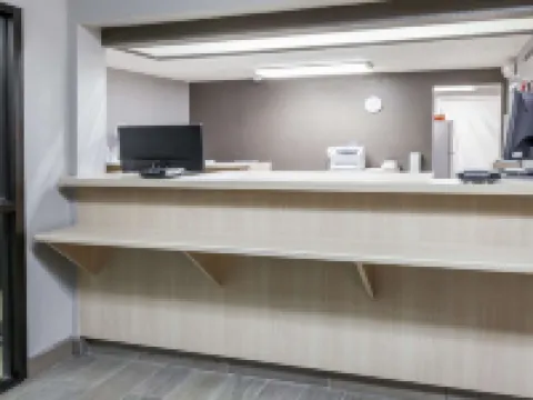 Knights Inn Flint Hotels in Flint