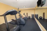 Days Inn by Wyndham Muscle Shoals Florence - Gym