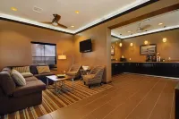 Best Western Plus Seawall Inn  Suites by the Beach