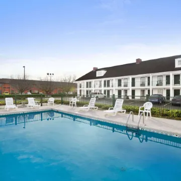 Baymont by Wyndham Warner Robins