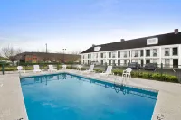 Baymont by Wyndham Warner Robins Hotels in Warner Robins