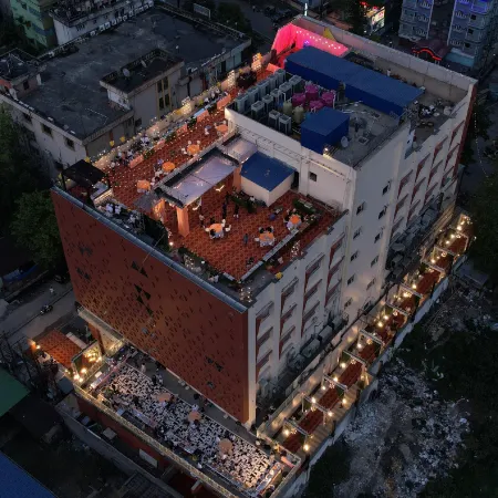 Hiland Hotel