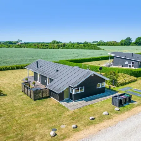 "Iorund" - 550m from the Sea
