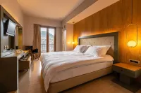 Maniatis Hotels & Resorts Hôtels à : Lagkadia