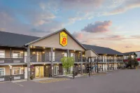 Super 8 by Wyndham Fort McMurray - واي فاي