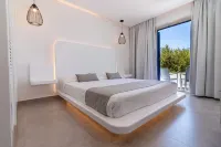 Aeolos Resort Hotels in Klouvas