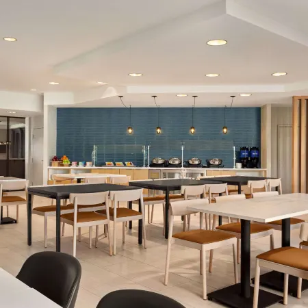 Radisson Hotel Sunnyvale - Silicon Valley