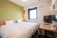 Hotel Park Inn Tonami Inter Agriculture,Fishing Training House 주변 호텔