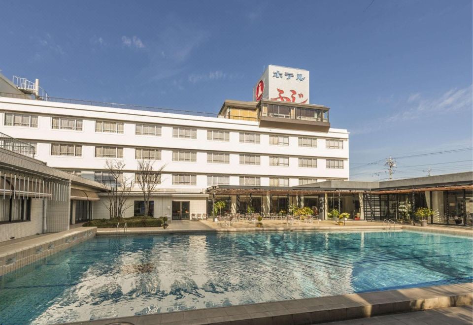 Hotel Fuji - Housity