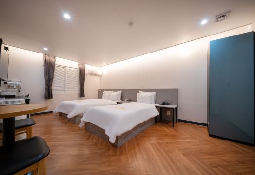 광주 충장로 리베로 외관