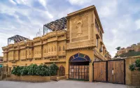 Hotel Grand Khalifa Hoteles cerca de Gadisar Lake