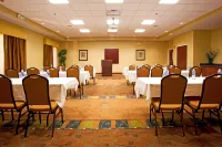 Holiday Inn Express & Suites COLUMBUS AT NORTHLAKE by IHG Hotels in Columbus