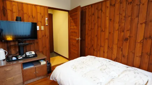 Tomuraushionsen Higashitaisetsusou Hotels in Shintoku