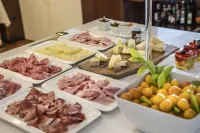 Hotel Capri - servizio colazione