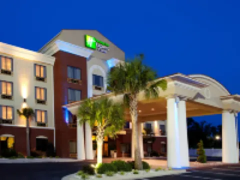 Holiday Inn Express & Suites Douglas by IHG ダグラスのホテル