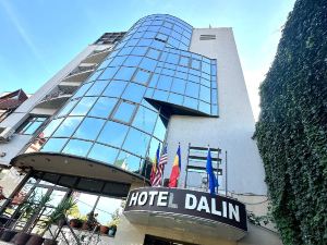 Dalin Hotel