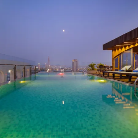 Gold Plaza Hotel Da Nang