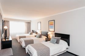 Plaza Real Suites Hotel
