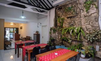 RedDoorz at Pondok Eyang Obi Sleman