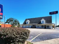 Studio 6 Webster, TX  Houston - NASA Lake Hotels in Webster