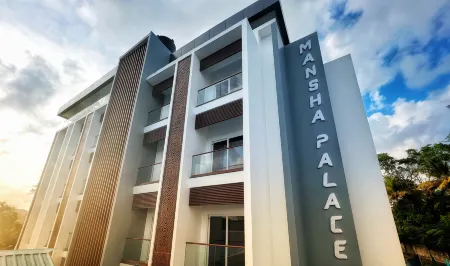 Mansha Palace Отели рядом с достопримечательностью «Marina Park»